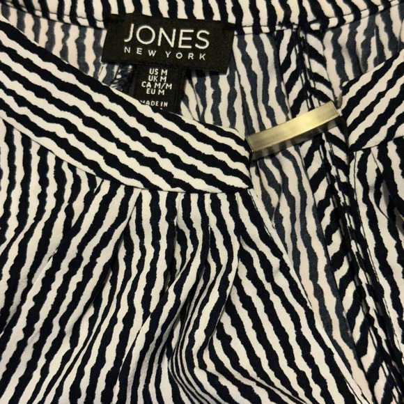 stripe blouse - Picture 2 of 2